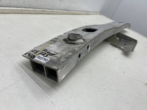 Belka zderzaka BMW X3 F25 X4 F26 10-18r. przednie wzmocnienie zderzaka przód 7371990