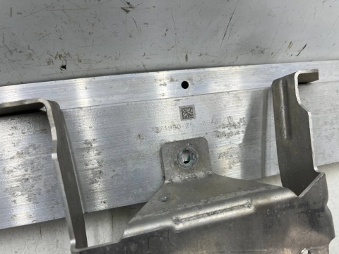 Belka zderzaka BMW X3 F25 X4 F26 10-18r. przednie wzmocnienie zderzaka przód 7371990