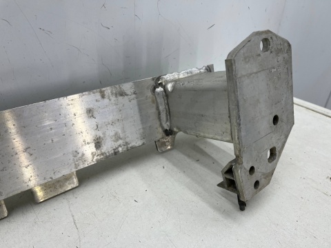 Belka zderzaka BMW 5 G30 sedan G31 kombi F90 17-24r. tylne wzmocnienie aluminiowe tył 7387334