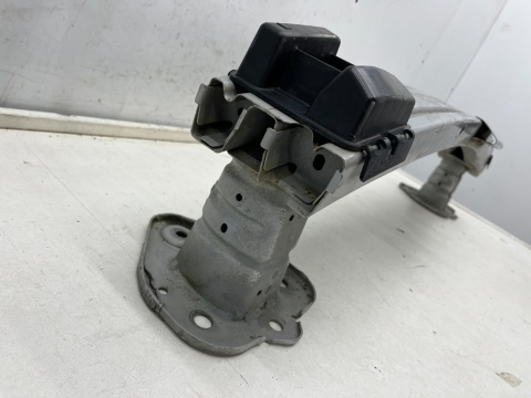 Belka zderzaka Opel Mokka A 12-16r. tylne wzmocnienie zderzaka tył nieuszkodzona