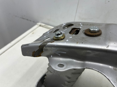 Belka zderzaka Toyota Yaris 3 III P13 11-20r. przednie wzmocnienie zderzaka pasa belka chłodnicy lewy odbój strefa zgniotu przód