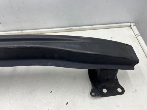 Belka zderzaka VW Golf V 5 Golf Plus 03-09r. przednie wzmocnienie zderzaka przód