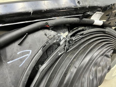 Hak holowniczy BMW 3 G20 G21 19-26r. ELEKTRYCZNY składany na przyczepę oryginalny kula uszkodzony na części