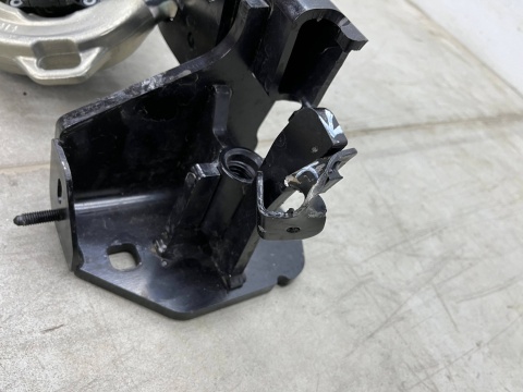 Hak holowniczy BMW 3 G20 G21 19-26r. ELEKTRYCZNY składany na przyczepę oryginalny kula uszkodzony na części