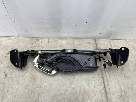 Hak holowniczy BMW 3 G20 G21 19-26r. ELEKTRYCZNY składany na przyczepę oryginalny kula uszkodzony na części