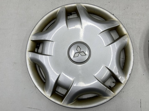 Kołpak Mitsubishi kołpaki r15 oryginalne 15 cali 4szt. KOMPLET