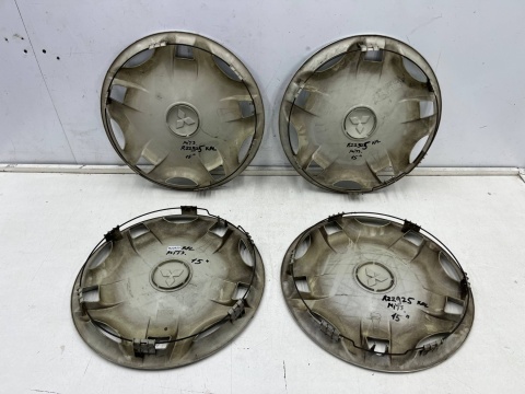 Kołpak Mitsubishi kołpaki r15 oryginalne 15 cali 4szt. KOMPLET