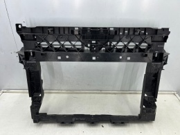 Pas przedni Seat Ateca 16r.- wzmocnienie ramka chłodnic oryginalne 575805588m