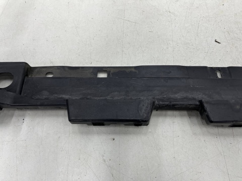 Pas przedni Seat Ateca 16r.- wzmocnienie ramka chłodnic oryginalne 575805588m