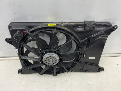 Wentylator chłodnicy Opel Mokka A Mokka X 12-19r. benzyna 1.4b Turbo wiatrak silnik obudowa 95321787