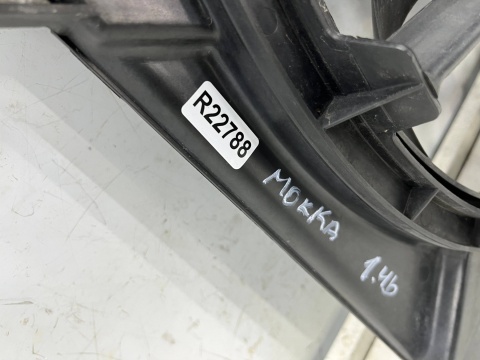 Wentylator chłodnicy Opel Mokka A Mokka X 12-19r. benzyna 1.4b Turbo wiatrak silnik obudowa 95321787