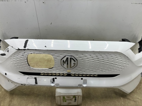 Zderzak przedni MG ZS EV 21r.- Lift przód PDC P11010248