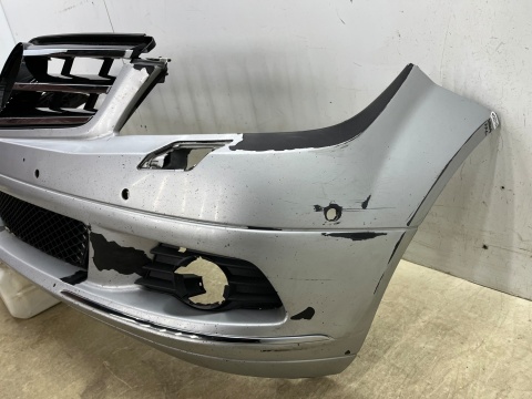 Zderzak przedni Mercedes W204 C-Klasa 07-11r. Przedlift przód 6XPDC A2048804140 zamiennik