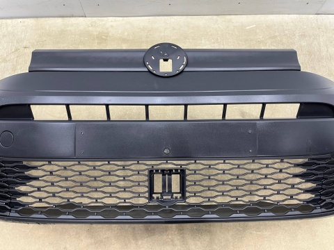 Zderzak przedni VW Caddy 4 IV 5 V 20r.- przód 2K7807221