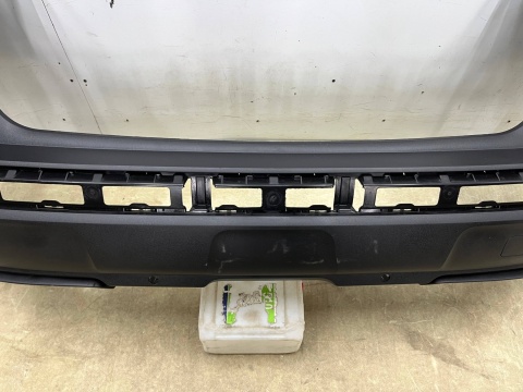 Zderzak tylny Peugeot 3008 2 II 16-24r. tył 6XPDC 9811865077