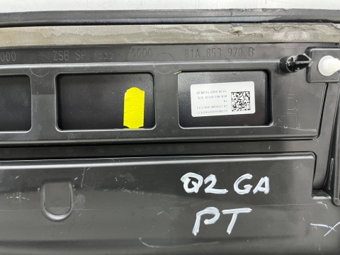 Listwa Audi Q2 GA 2016r.- PRAWA tylna dolna nakładka drzwi kolor LX7L prawy tył 81a853970b