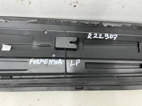 Listwa Cupra Formentor 20r.- LEWA przednia nakładka drzwi dolna lewy przód 5ff854939b