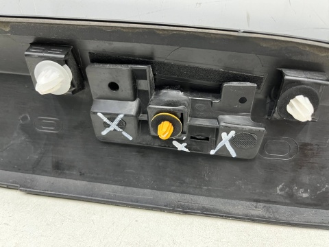 Listwa Mazda CX-3 CX3 14-21r. lewa przednia dolna nakładka drzwi lewy przód d10e-51rb1