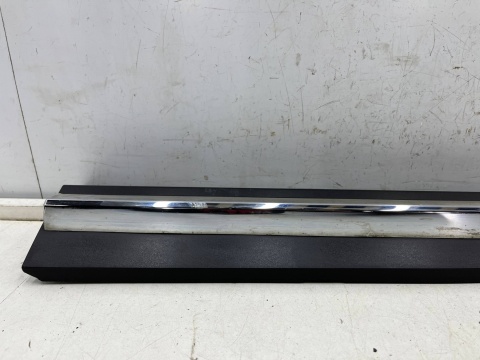 Listwa Mazda CX-3 CX3 14-21r. prawa przednia dolna nakładka drzwi CHROM prawy przód listewka chromowana d10e-51ra1