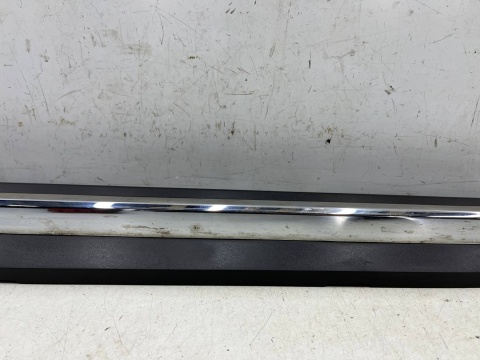 Listwa Mazda CX-3 CX3 14-21r. prawa przednia dolna nakładka drzwi CHROM prawy przód listewka chromowana d10e-51ra1