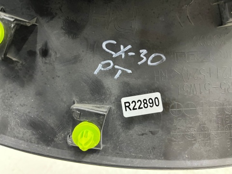 Listwa Mazda CX-30 CX30 2019r.- prawa tylna nakładka błotnika zderzaka prawy tył dfr5-51w51