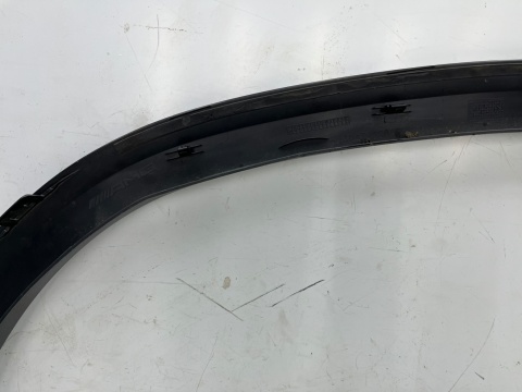 Listwa Mercedes GLA H247 AMG 19r.- prawa przednia nakładka rant błotnika prawy przód a2478806804