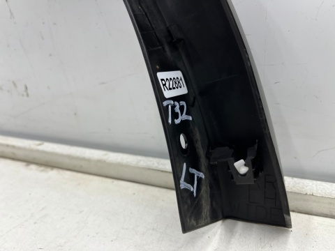 Listwa Nissan X-Trail III T32 Rogue 13-21r. lewy tylny rant nadkola błotnika nakładka lewy tył 788614ce1a