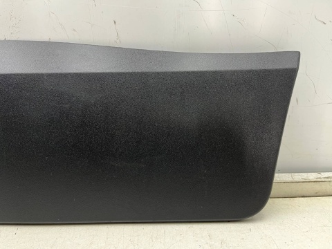 Listwa Opel Crossland Opel Crossland X 2017r.- lewa tylna dolna nakładka drzwi lewy tył 13482100