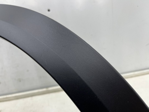 Listwa Opel Frontera 2024r.- PRAWY przedni rant nadkola błotnika nakładka prawy przód 9847643780