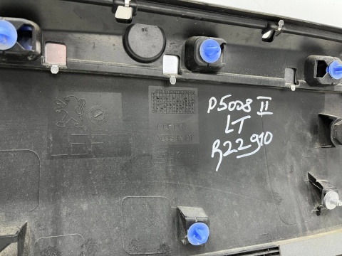 Listwa Peugeot 5008 II 17-24r. lewa tylna dolna nakładka drzwi CHROM lewy tył listewka chromowana 9814134277