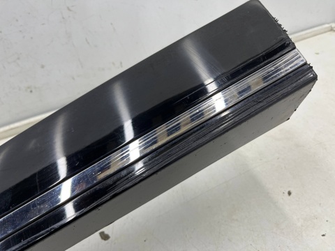 Listwa Renault Clio 4 IV 12-20r. lewa przednia dolna nakładka drzwi lewy przód 808777693r