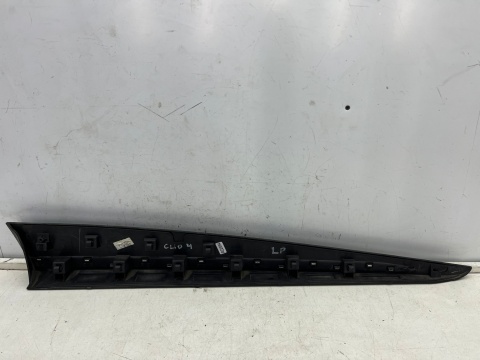 Listwa Renault Clio 4 IV 12-20r. lewa przednia dolna nakładka drzwi lewy przód 808777693r