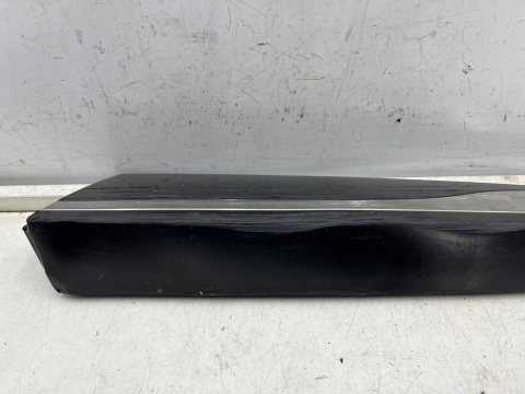 Listwa Renault Clio 4 IV 12-20r. lewa tylna dolna nakładka drzwi lewy tył 828772096r