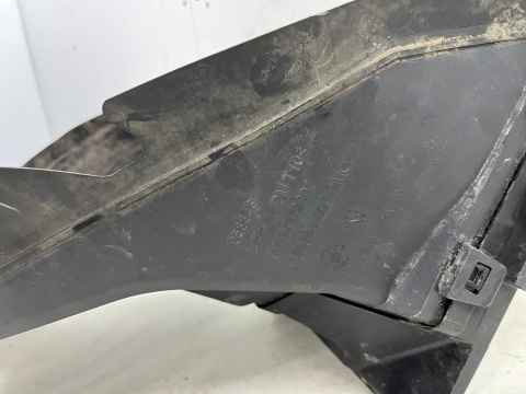 Osłona chłodnicy Peugeot 308 II T9 13-21r. wlot kierownica kanał powietrza intercoolera