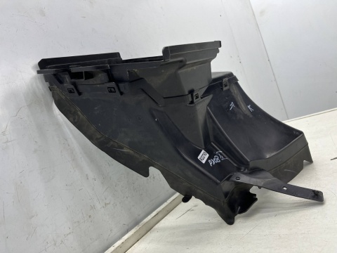 Osłona chłodnicy Peugeot 308 II T9 13-21r. wlot kierownica kanał powietrza intercoolera