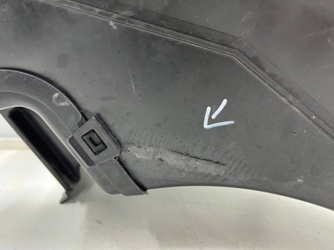 Osłona chłodnicy Peugeot 308 II T9 13-21r. wlot kierownica kanał powietrza intercoolera