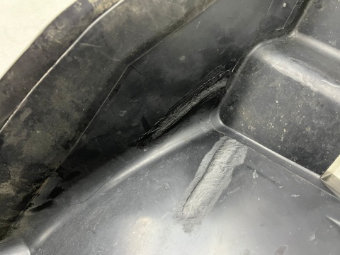 Osłona chłodnicy Peugeot 308 II T9 13-21r. wlot kierownica kanał powietrza intercoolera