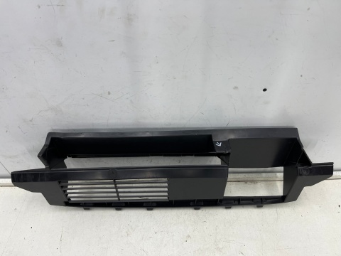 Pas przedni Citroen Berlingo Partner Rifter Doblo Combo E ProAce City 18r.- wzmocnienie kierownica powietrza dolna część