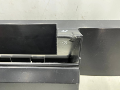 Pas przedni Citroen Berlingo Partner Rifter Doblo Combo E ProAce City 18r.- wzmocnienie kierownica powietrza dolna część