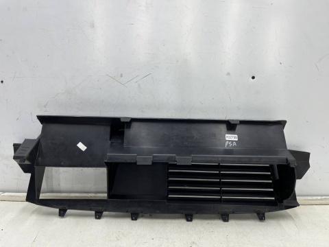 Pas przedni Citroen Berlingo Partner Rifter Doblo Combo E ProAce City 18r.- wzmocnienie kierownica powietrza dolna część