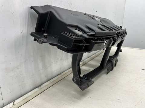 Pas przedni Peugeot 308 II T9 LIFT 17-21r. wzmocnienie górne atrapy zderzaka ramka osłona górna oryginalne 9817230777