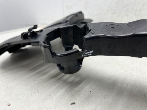 Ślizg BMW iX3 G08 LIFT 21-25r. lewy tylny wspornik mocowanie zderzaka wzmocnienie lewy tył 9850833