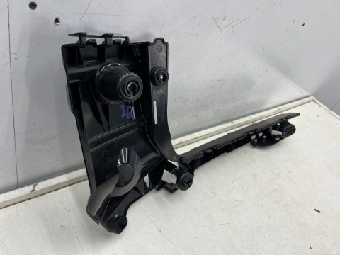 Ślizg BMW iX3 G08 LIFT 21-25r. prawy tylny wspornik mocowanie zderzaka wzmocnienie prawy tył 9850834