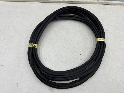 Uszczelka Nissan X-Trail III T32 Rogue 13-21r. guma klapy bagażnika karoseryjna wewnętrzna NIE USZKODZONA