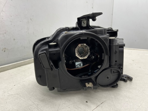 Lampa reflektor Audi A4 B8 07-11r. LEWA przednia BI Xenon BiXsenon nieskrętny Europa oryginal lewy przód 8k0941003c