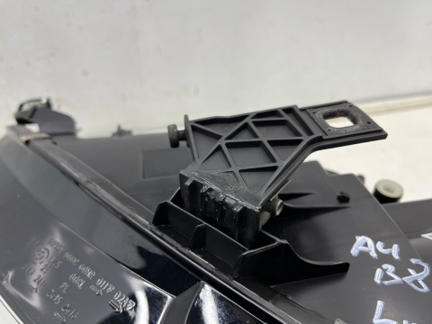 Lampa reflektor Audi A4 B8 07-11r. LEWA przednia BI Xenon BiXsenon nieskrętny Europa oryginal lewy przód 8k0941003c