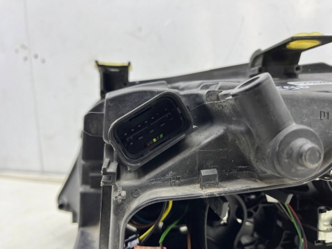 Lampa reflektor BMW 3 E90 E91 04-08r. prawa przednia Bi-Xenon bi-ksenon NIESKRĘTNY Europa oryginalna prawy przód 6942738