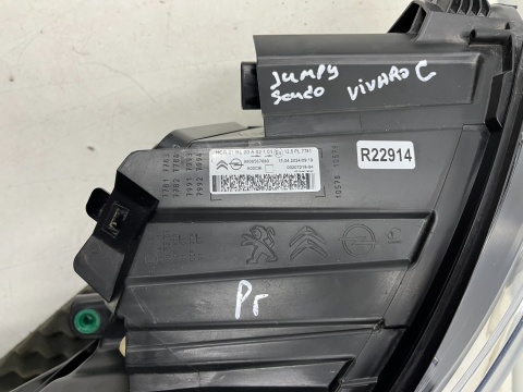 Lampa reflektor Citroen Jumpy SpaceTourer Scudo Ulysse Vivaro C Zafira Life 16-23r. prawa przednia Europa oryginal 9808567680