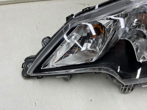 Lampa reflektor Mitsubishi Space Star LIFT 19-24r. lewa przednia ORYGINALNA Europa lewy przód 8301d445