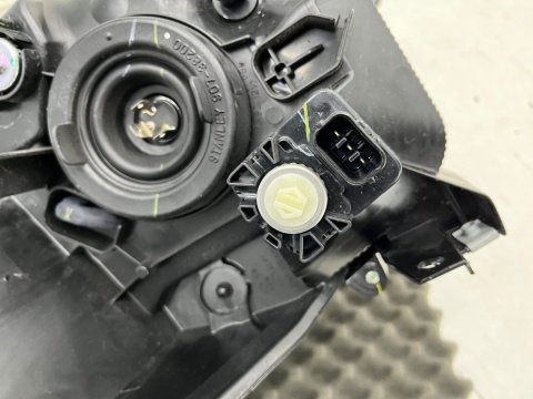 Lampa reflektor Mitsubishi Space Star LIFT 19-24r. lewa przednia ORYGINALNA Europa lewy przód 8301d445